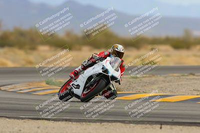 media/Jan-15-2023-SoCal Trackdays (Sun) [[c1237a034a]]/Turn 15 (1pm)/